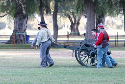 Preparing cannons for battle