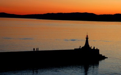 Victoria Lighthouse.jpg