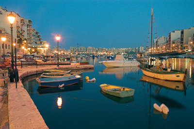 Spinola Bay