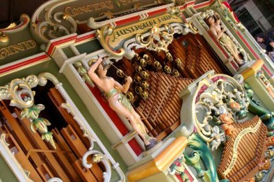 Street Concert Organ