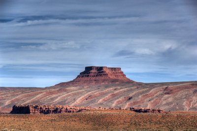 Eroded hill and mesa near Mexican Hat DSC_7287