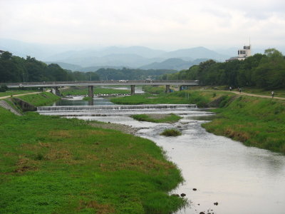 A river flows through it..
