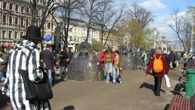 Bronze Statues of the Spanish Artist Manolo Valdés in the Park Esplanade, Helsinki