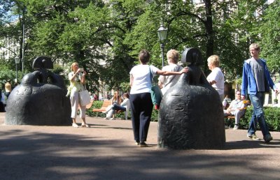 Esplanadi Park on a Summer Day