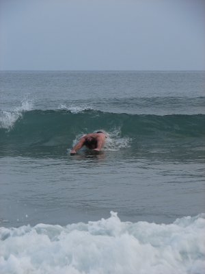 Body Surfing Lendu