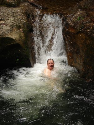 Waterfall Ana Ris