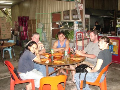 A Beer and Makan (food) with friends - Patricia, Warwick, Sam, James & Kate