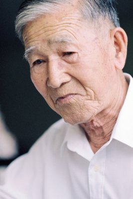 eF1070019.jpg