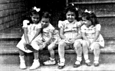 4 little girls on Adams Street