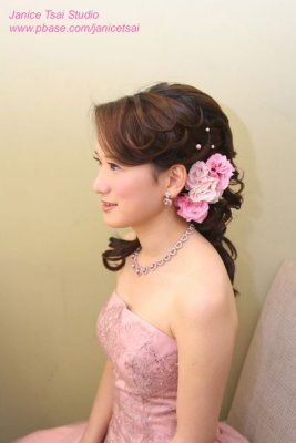 新娘_玲於麗庭莊園Grace Hill之結婚新祕造型紀錄