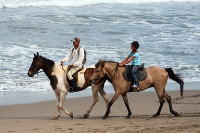 Horse ride at the beach