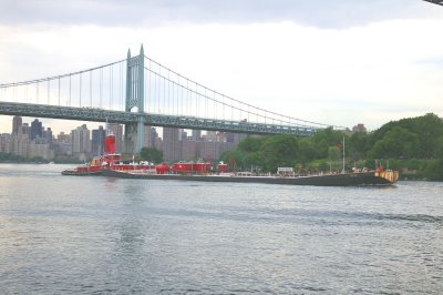 Barge & tug passing through Hell Gate