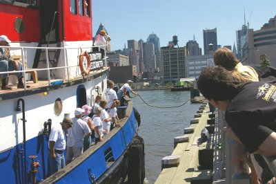 Dorothy Elizabeth deckhand throws the line