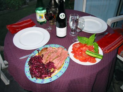 Flank steak, red cabbage with wine and vinegar, garden tomatoes.