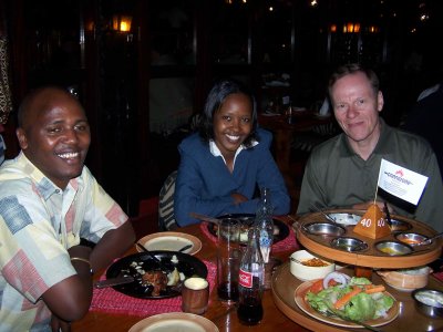 Nicholas, Terry konan hans og gst  heimsfrgum veitingasta, Carnivors  Nairobi