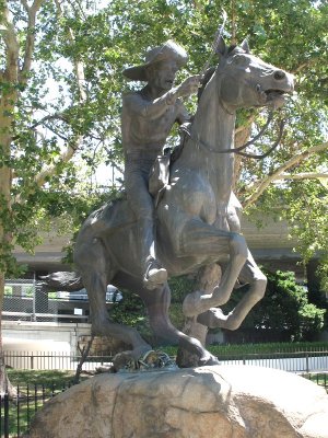 Monument to Pony Express Riders