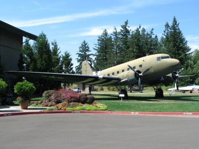 Douglas C-47 Gooney Bird (1944)