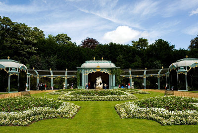 The aviary garden