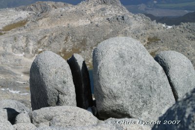Granite blocking tarn