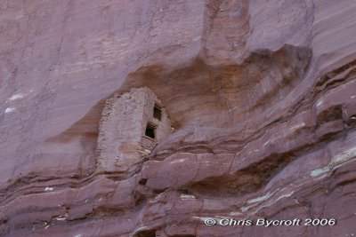 Side view - showing the cavity the dwelling is in