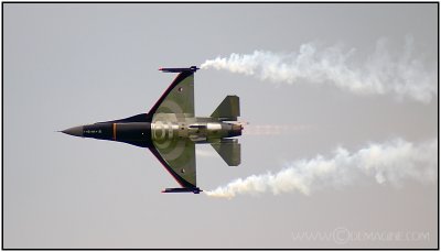 F16 solo