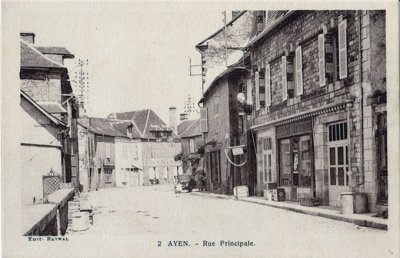 Ayen - Rue Principale