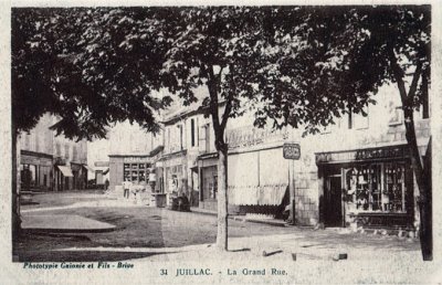 Juillac - La Grand Rue