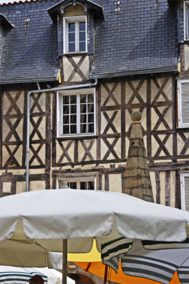 Place Fontaine des Barres