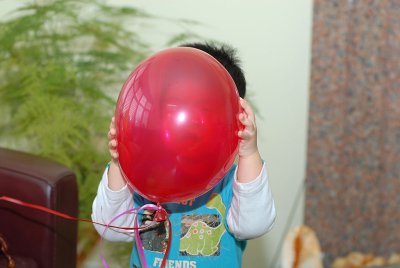Nathaniel in balloon