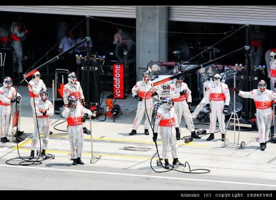 Ready for pit stop (Mclaren)