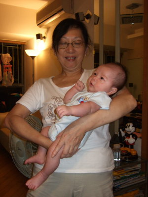 Mama and Hoho (17-8-2007)