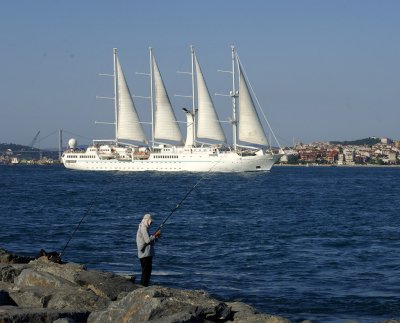 istanbul waterfront