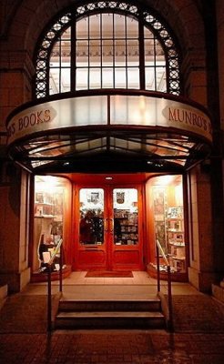 Munro's Books