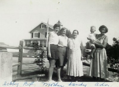Ada_Betty_Sandy_Grandma_Mathers_1951.jpg