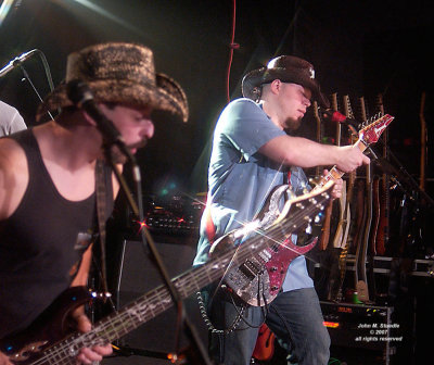 L-Fire_May-19-2007_0015.jpg