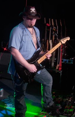 L-Fire_May-19-2007_0025.jpg