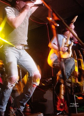 L-Fire_May-19-2007_0038.jpg