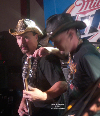 L-Fire_May-26-2007_0013.jpg