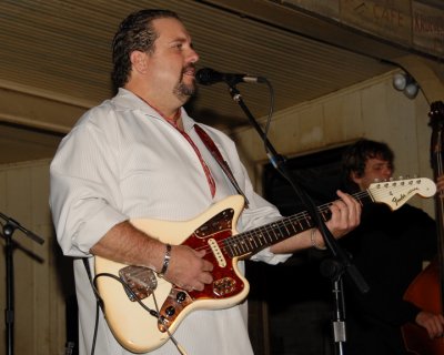Raul Malo at Gruene Hall, Texas 4.20.2007