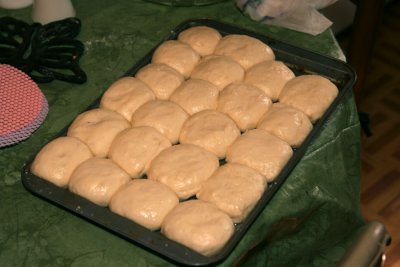 Rolls raw