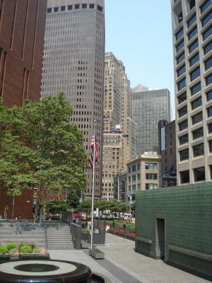 Vietnam Memorial Park, Downtown