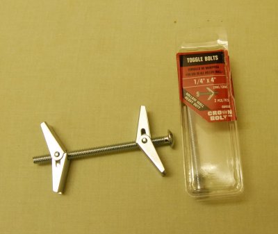 Toggle Bolt.jpg