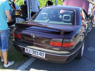 Omega V8 3.jpg