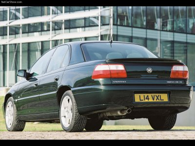 Vauxhall-Omega_2001