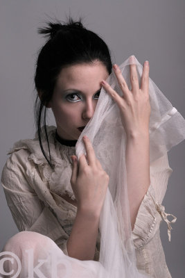 vio-collar01-web.jpg