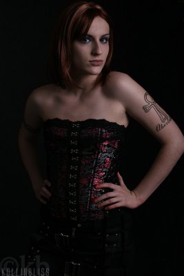 es-asiabustier01-web.jpg