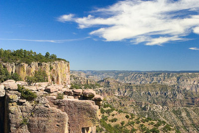 Canyon 2
