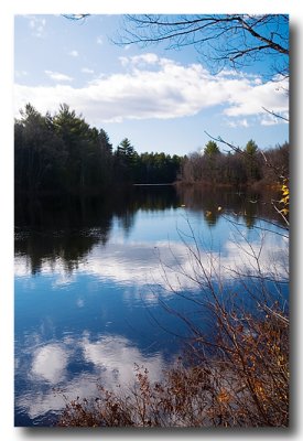 Nov. 4, we head out for NH to meet with cousins and find lovely scenes along the way.