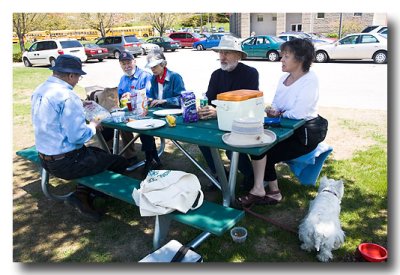 We picnic at Fort Western's grounds.