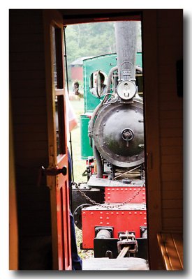 ....this looking out the back caboose doorway.